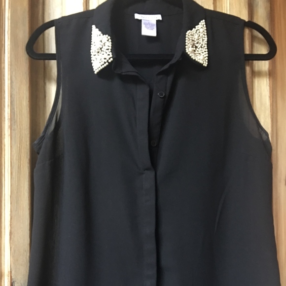 Top - Picture 4 of 4